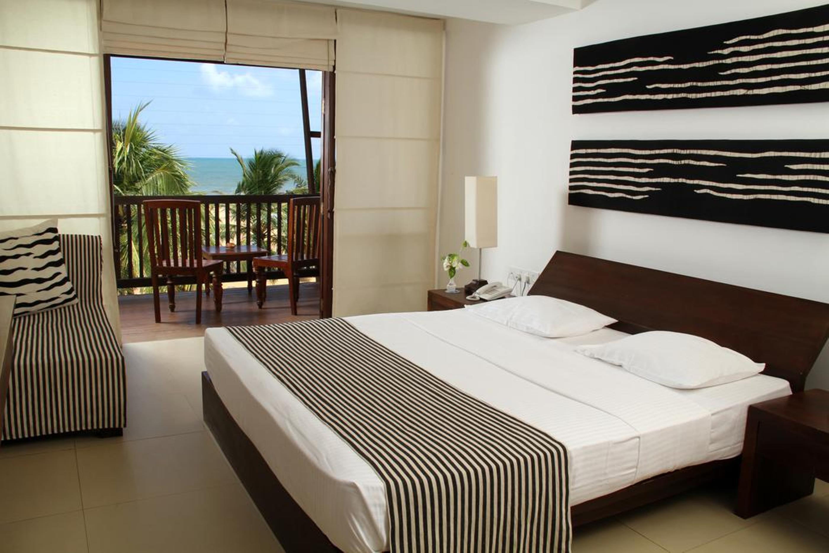Goldi Sands Hotel Negombo Exterior foto